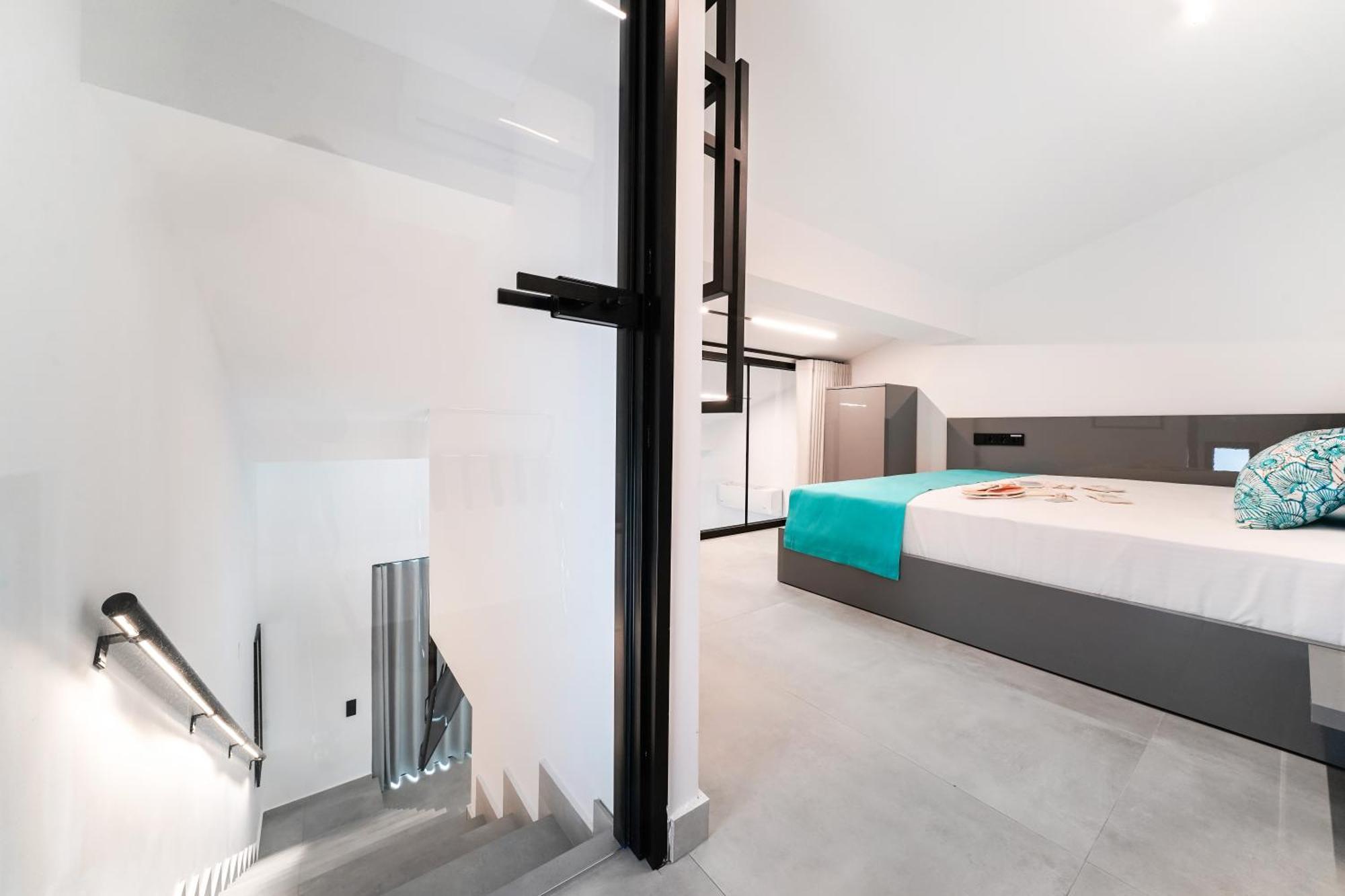 Mythodea Prive Luxury Suites Chrysi Ammoudia ภายนอก รูปภาพ